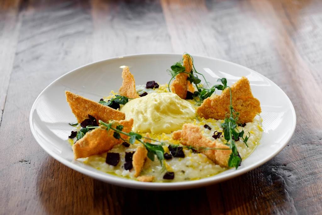 Hickory & Ash | restaurant | 8001 Arista Pl #150, Broomfield, CO 80021, USA | 7203904400 OR +1 720-390-4400