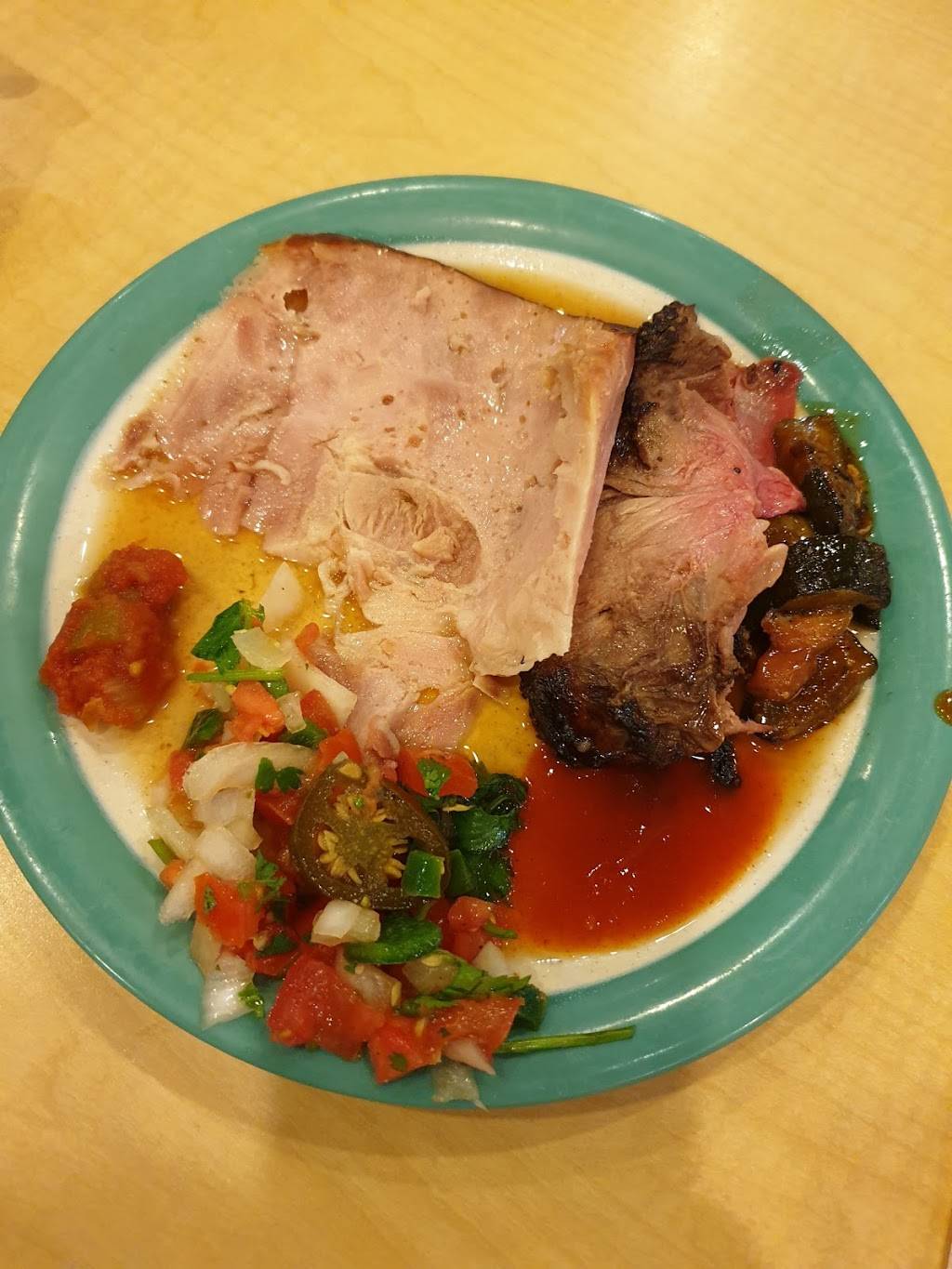 HomeTown Buffet | restaurant | 1804 S Mooney Blvd, Visalia, CA 93277, USA | 5597333660 OR +1 559-733-3660