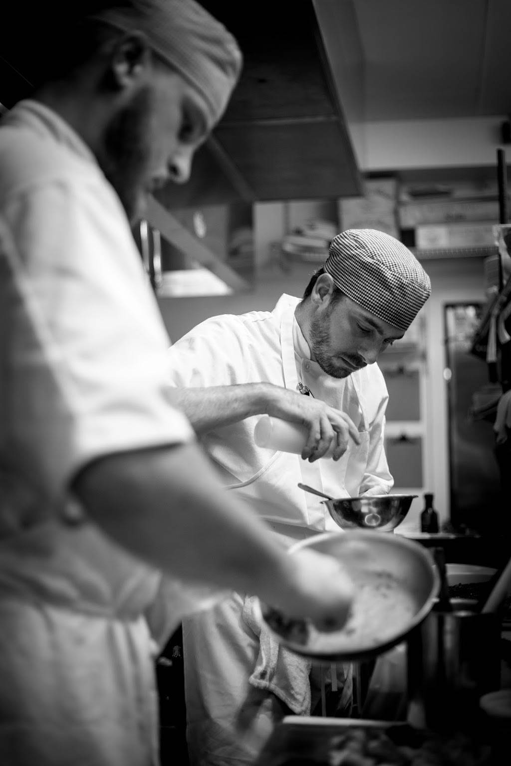 Crush XI | restaurant | 923 E New Haven Ave, Melbourne, FL 32901, USA | 3213126067 OR +1 321-312-6067