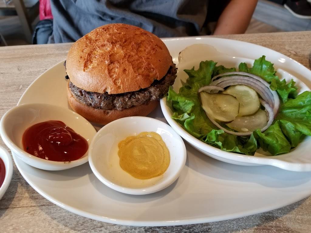 Homestead Kitchen & Cocktails | restaurant | 163 Town Center Avenue, Columbiana, OH 44408, USA | 3308927333 OR +1 330-892-7333