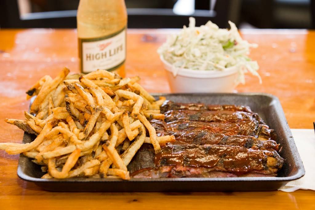 Bates City BBQ of Shawnee | restaurant | 6493 Quivira Rd, Shawnee, KS 66216, USA | 9139627447 OR +1 913-962-7447