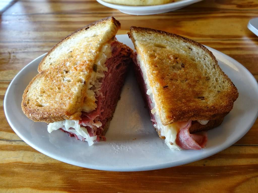 Central Park Deli | meal takeaway | 12744 Jefferson Davis Hwy, Chester, VA 23831, USA | 8047969660 OR +1 804-796-9660