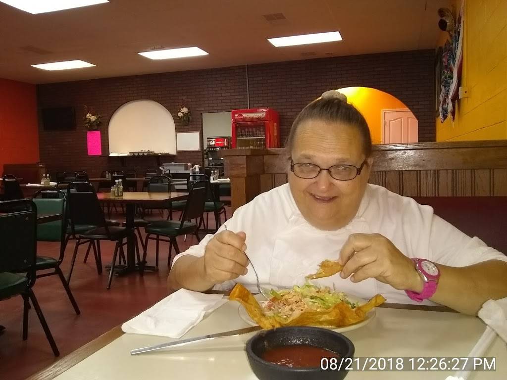 Mi Roca Fuerte | restaurant | 1500 N Main St, Monticello, KY 42633, USA | 6063408056 OR +1 606-340-8056