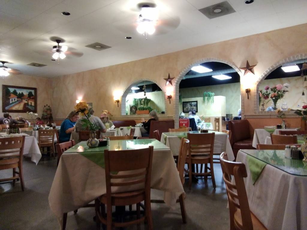 EL Rey Restaurant Bar N Grill | restaurant | 2400 US-290, Dripping Springs, TX 78620, USA | 5128585459 OR +1 512-858-5459