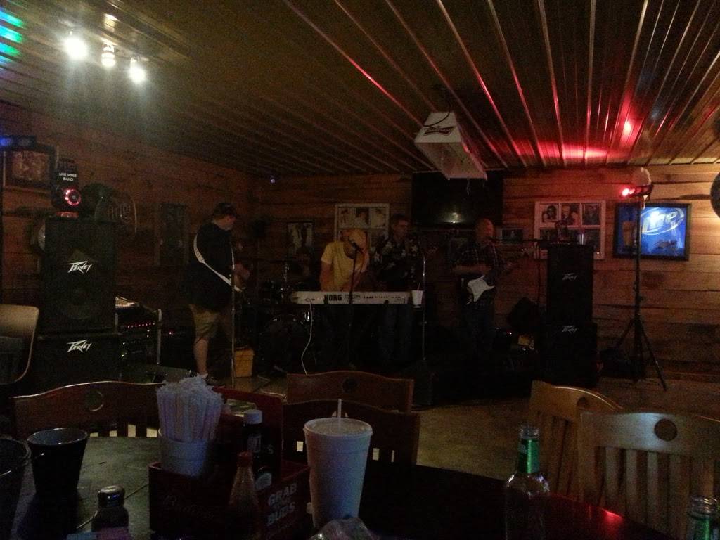 The Levee Commissary | restaurant | 1000-1220 Fox Island Rd, Tunica, MS 38676, USA | 6623632408 OR +1 662-363-2408