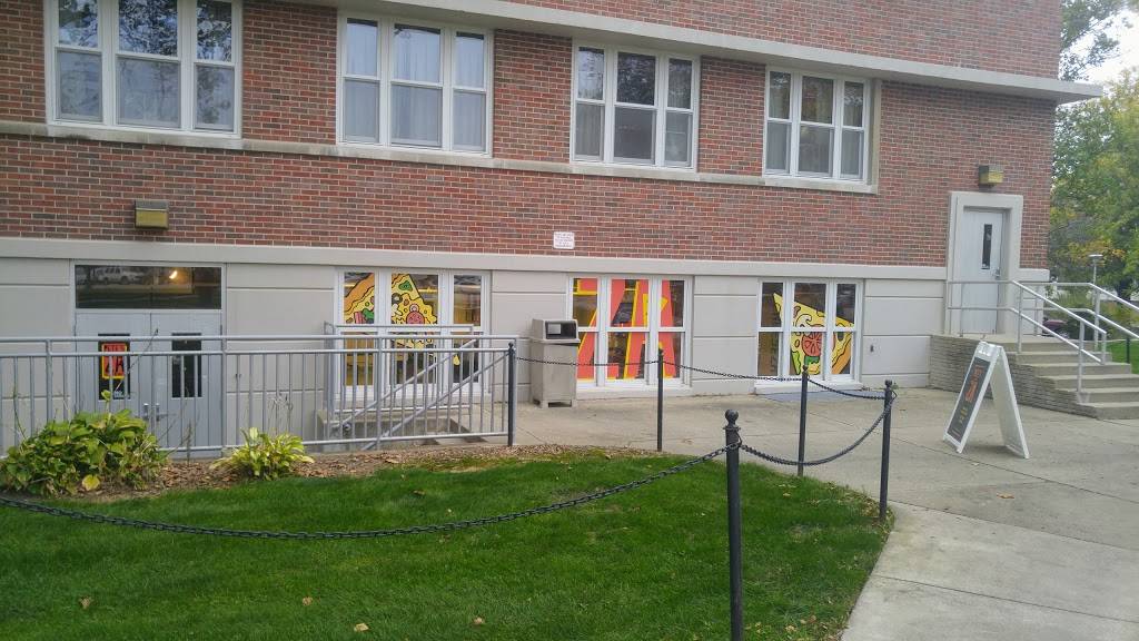 Petes Za at Meredith | restaurant | 201 N Martin Jischke Dr, West Lafayette, IN 47906, USA | 7654962906 OR +1 765-496-2906