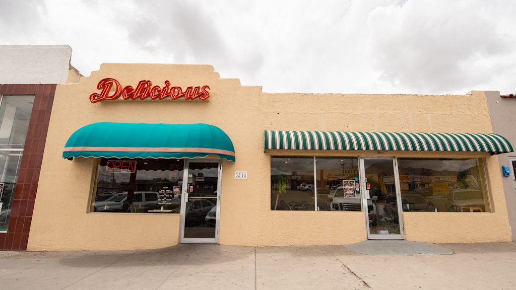 Delicious Mexican Eatery | restaurant | 3314 Fort Blvd, El Paso, TX 79930, USA | 9155661396 OR +1 915-566-1396