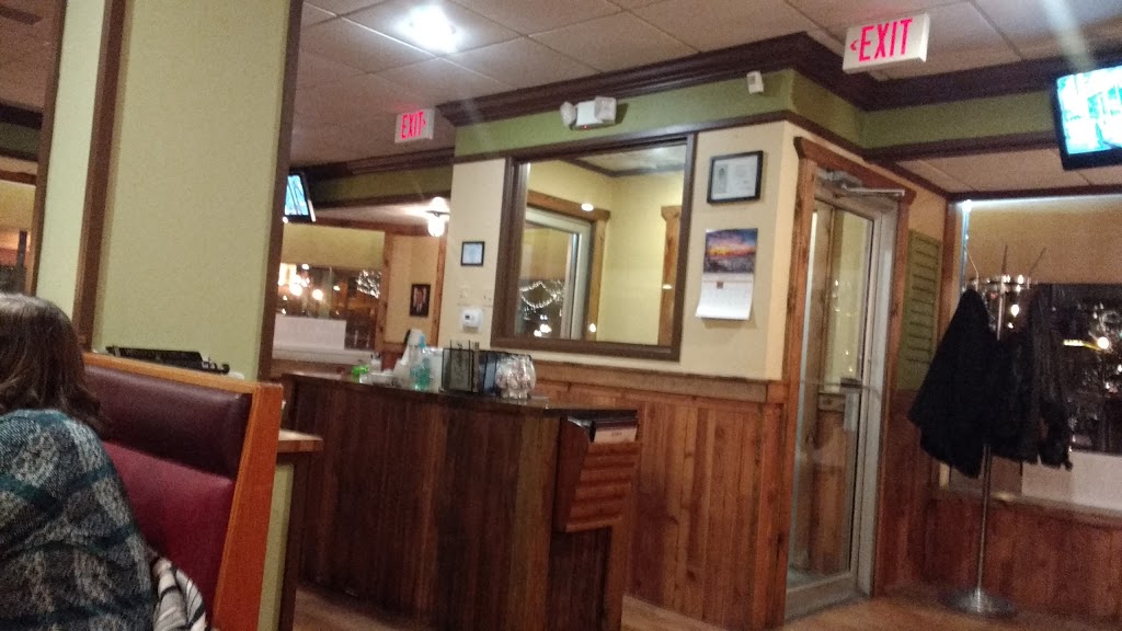 Papa Gs | restaurant | 117 E Van Buren St, Woodstock, IL 60098, USA | 8153380180 OR +1 815-338-0180