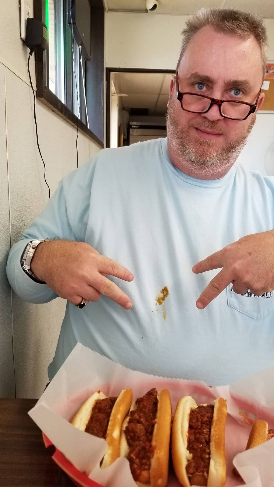 Copelands Hot Dogs | meal takeaway | 3802 Deep Creek Blvd, Portsmouth, VA 23702, USA | 7573930006 OR +1 757-393-0006