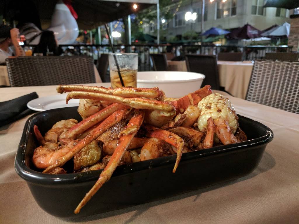 Capri Seafood | restaurant | 58 De Pasquale Ave, Providence, RI 02903, USA | 4019962223 OR +1 401-996-2223