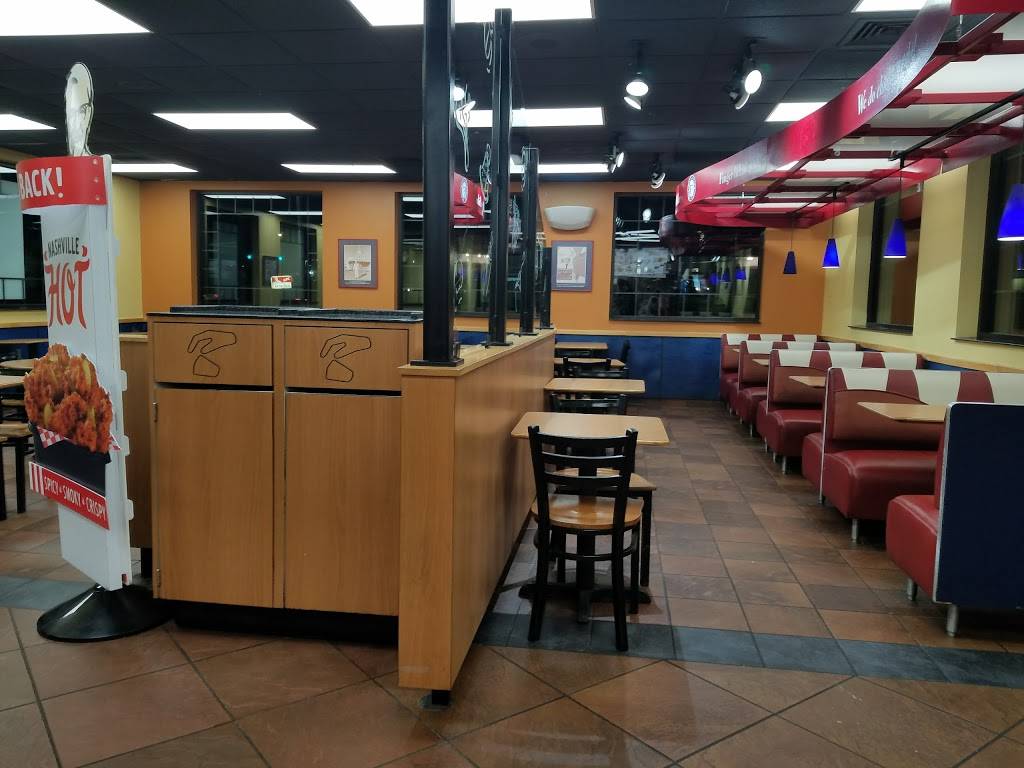 KFC | restaurant | 9924 Highway 350 East, Raytown, MO 64133, USA | 8163569650 OR +1 816-356-9650
