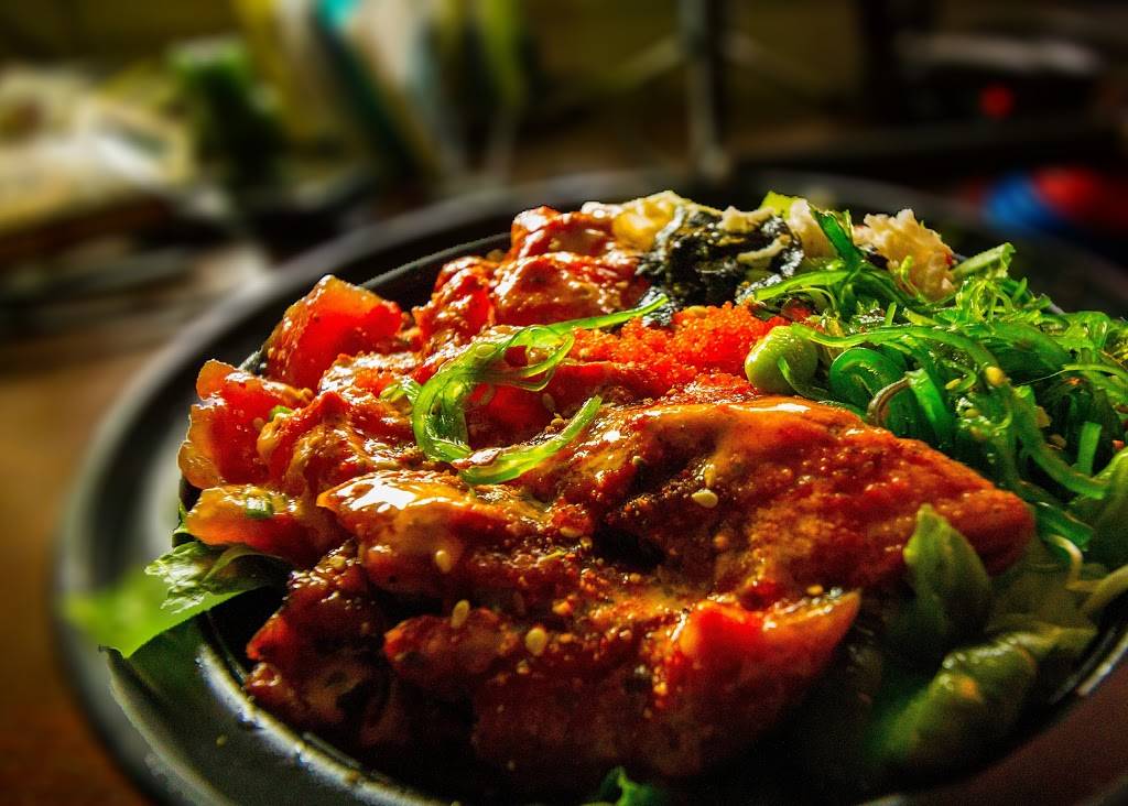 45th Stop N Shop & Poke Bar | restaurant | 2323 N 45th St, Seattle, WA 98103, USA | 2067081882 OR +1 206-708-1882