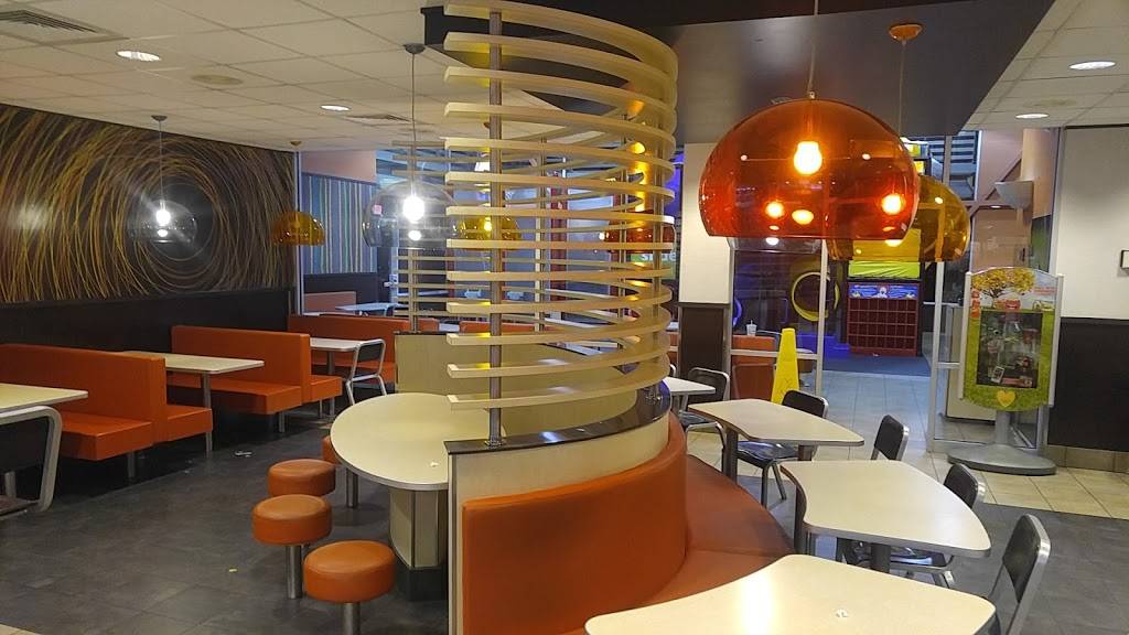 McDonalds | cafe | 4601 W 6200 S, West Jordan, UT 84118, USA | 8019656407 OR +1 801-965-6407