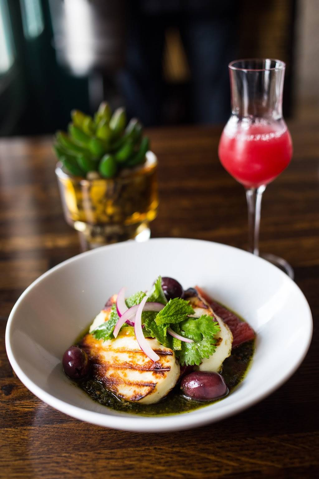 Helen Greek Food & Wine | restaurant | 2429 Rice Boulevard, Houston, TX 77005, USA | 8328317133 OR +1 832-831-7133