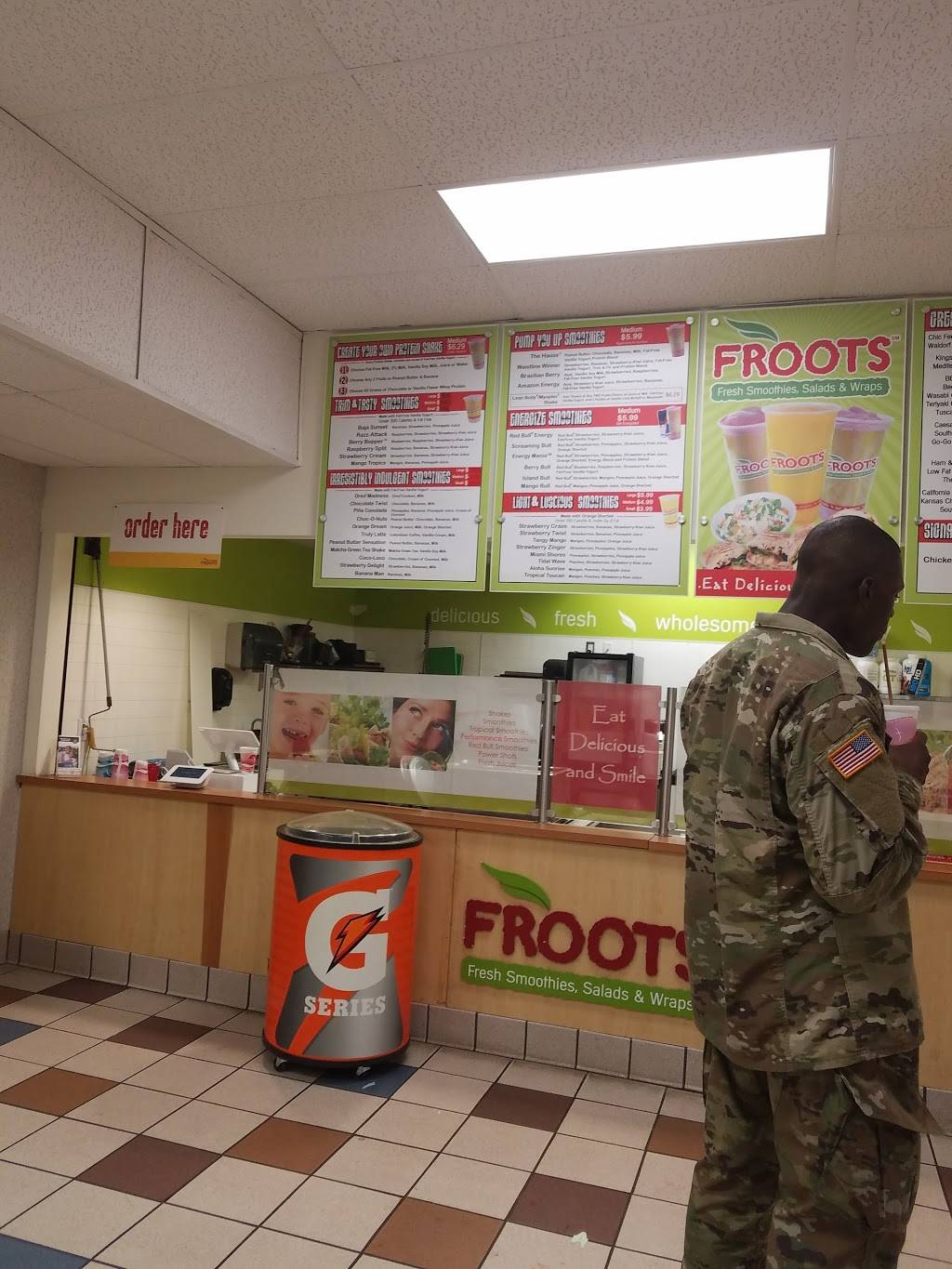 Froots | restaurant | 1431 Mahone Ave, Fort Lee, VA 23801, USA | 8047228282 OR +1 804-722-8282