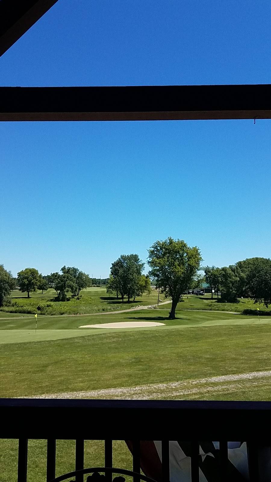 Creekview Par Three | restaurant | 770 Albion Rd, Edgerton, WI 53534, USA | 6088842250 OR +1 608-884-2250