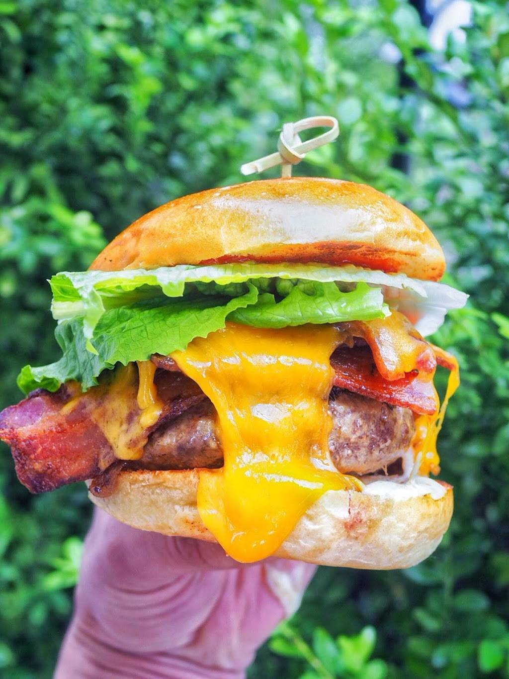 The Bedford | night club | 110 Bedford Ave, Brooklyn, NY 11249, USA | 7183021002 OR +1 718-302-1002