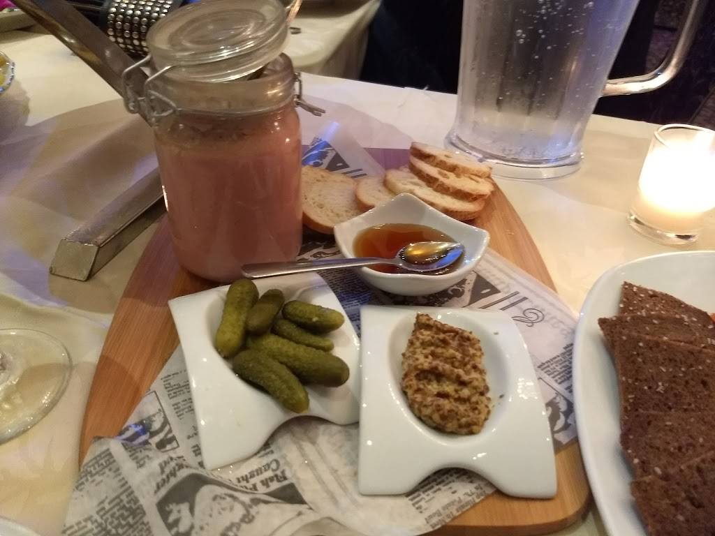 Restaurant Petergof | night club | 577 Waukegan Rd, Northbrook, IL 60062, USA | 8477159445 OR +1 847-715-9445