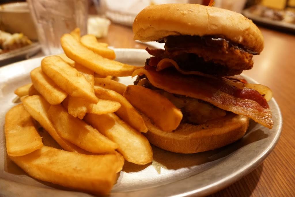 Steaks Eatery | restaurant | 4243 Oak Lane Rd, Jackson, MI 49203, USA | 5177878760 OR +1 517-787-8760