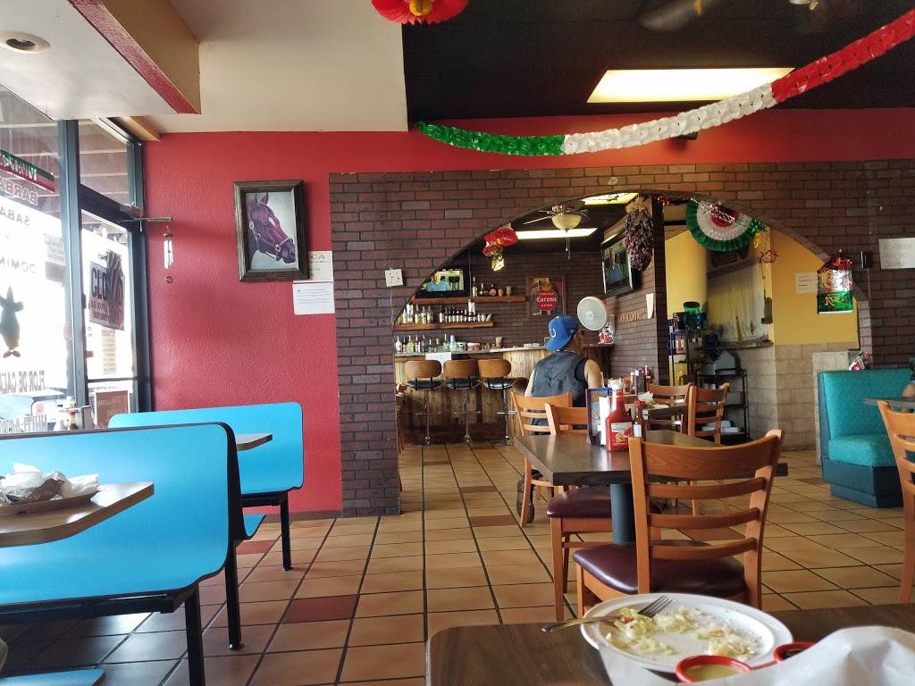 El Tlacoyo | restaurant | 2535 E University Dr #1, Tempe, AZ 85281, USA | 4808949543 OR +1 480-894-9543