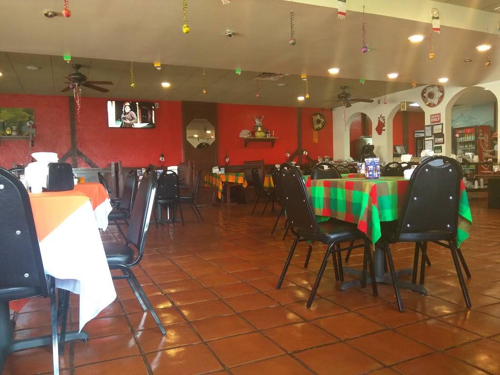 Taqueria La Lupita | restaurant | 51 W Main St, Humble, TX 77338, USA | 8326448084 OR +1 832-644-8084