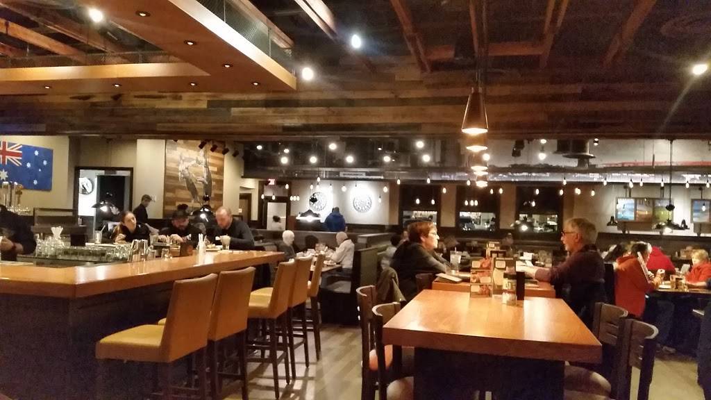 Outback Steakhouse | restaurant | 380 Town Center Dr, York, PA 17408, USA | 7177574363 OR +1 717-757-4363