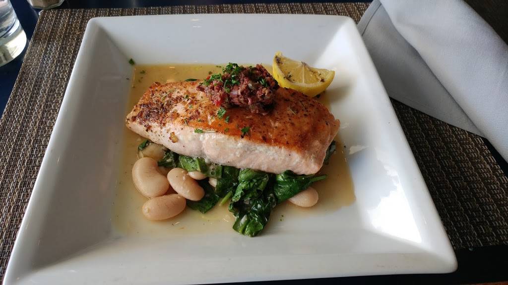 Takis Greek Kitchen | restaurant | 377 Lear Rd, Avon Lake, OH 44012, USA | 4409308888 OR +1 440-930-8888