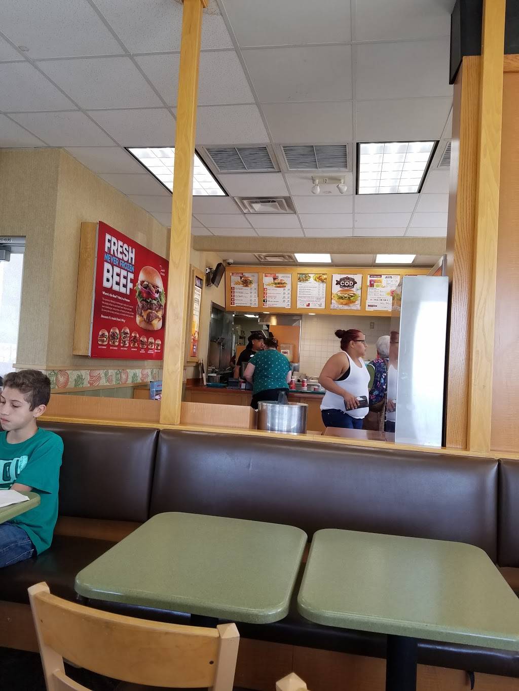 Wendys | restaurant | 1841 S San Jacinto Ave, San Jacinto, CA 92583, USA | 9516542103 OR +1 951-654-2103