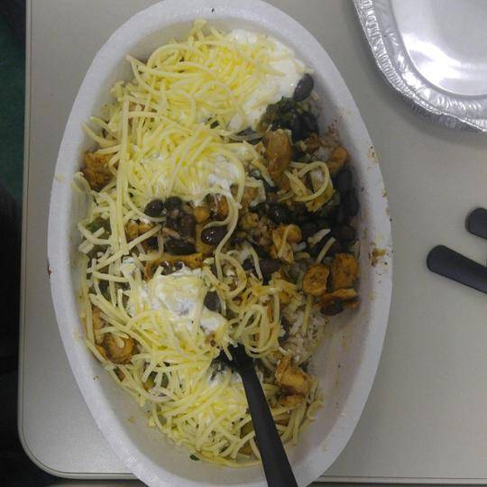 Chipotle Mexican Grill | restaurant | 459 Los Cerritos Center, Cerritos, CA 90703, USA | 5624020943 OR +1 562-402-0943