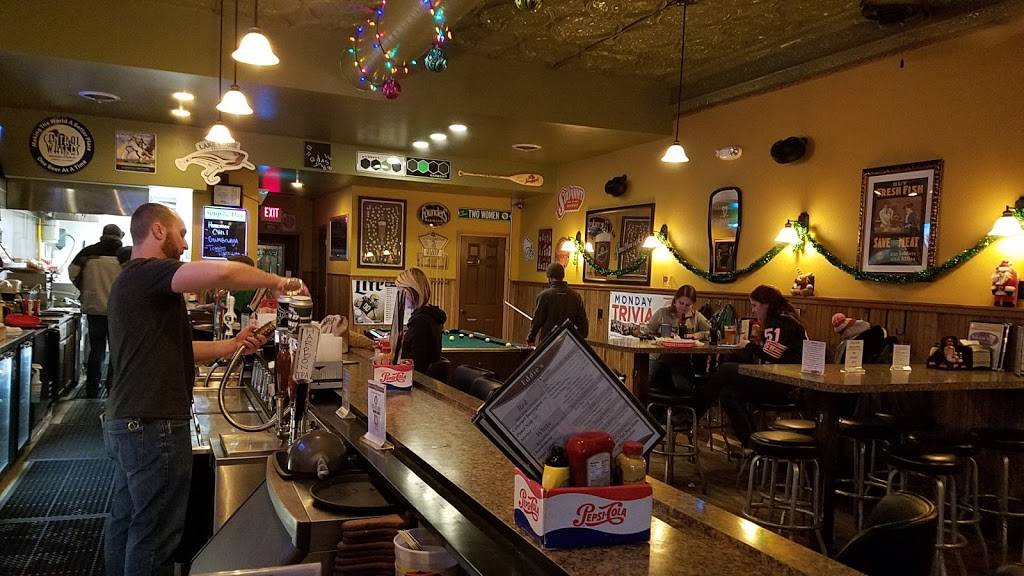 Eddies Alehouse & Eatery | restaurant | 238 E Main St, Sun Prairie, WI 53590, USA | 6088251515 OR +1 608-825-1515