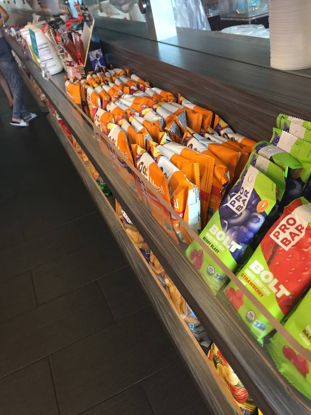 Planet Smoothie | restaurant | 469 N Alafaya Trail, Orlando, FL 32828, USA | 4072821100 OR +1 407-282-1100