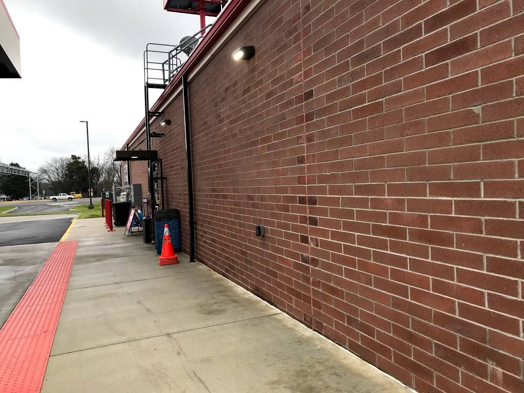 Speedy Café | restaurant | 6008 Highway, US-31W, Portland, TN 37148, USA | 6153253580 OR +1 615-325-3580