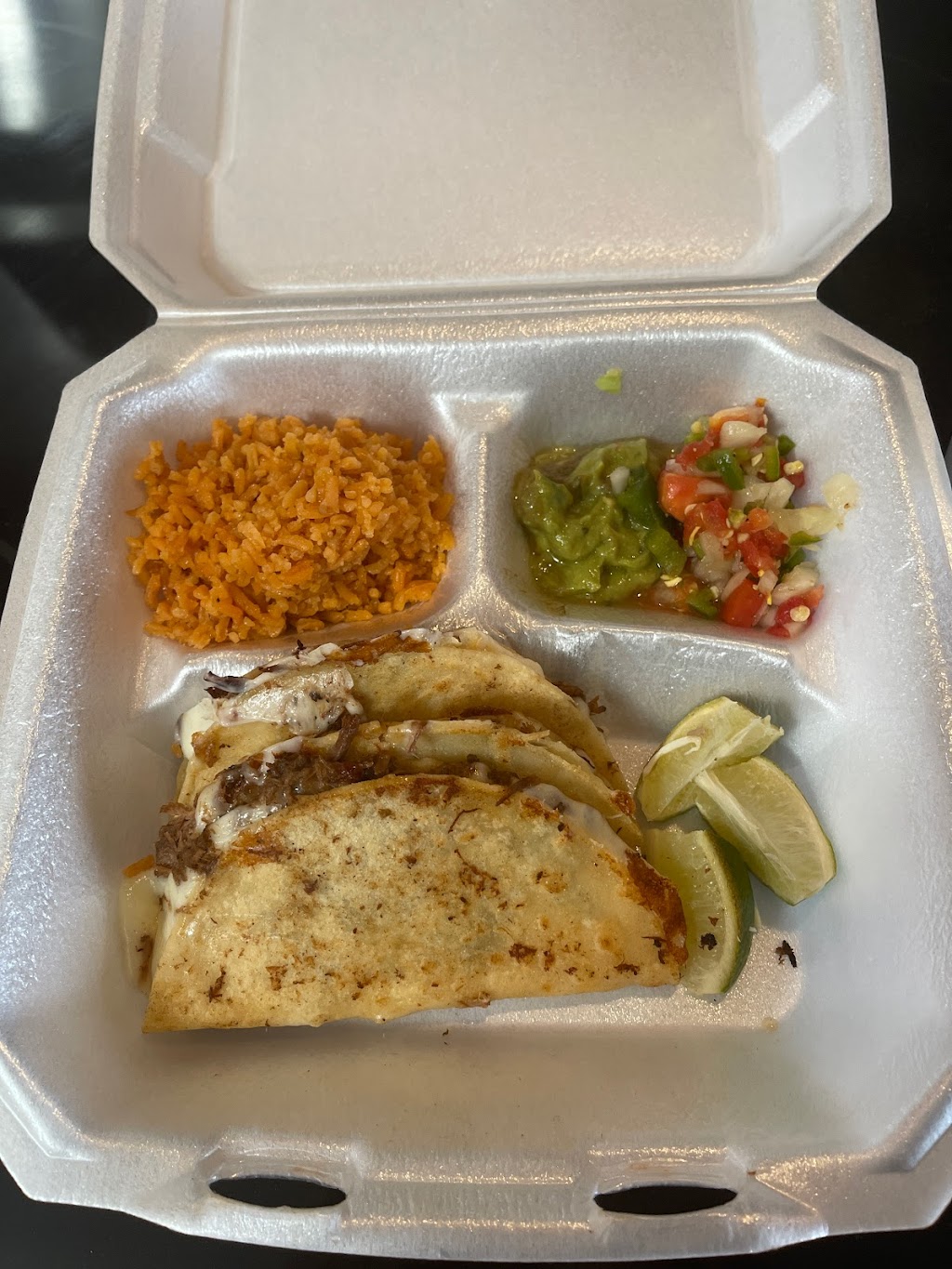 Monas Firehouse Cocina | restaurant | 1502 8th St, Wellington, TX 79095, USA | 8064470168 OR +1 806-447-0168