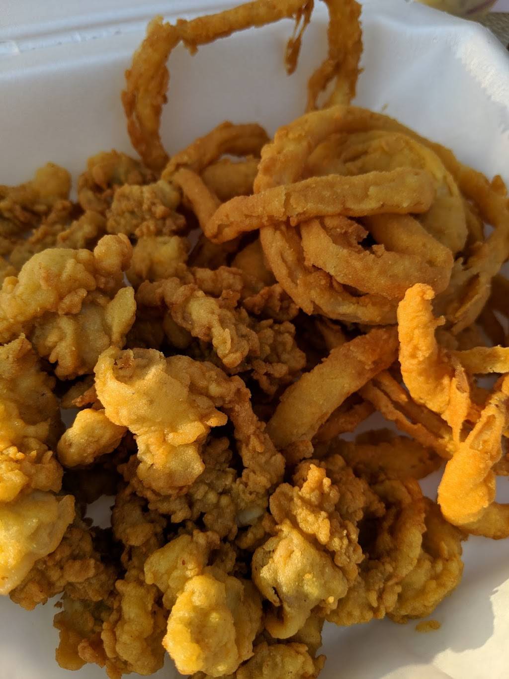 Dougs Seafood | restaurant | 3411 Bonita Beach Rd SW, Bonita Springs, FL 34134, USA | 2393195702 OR +1 239-319-5702