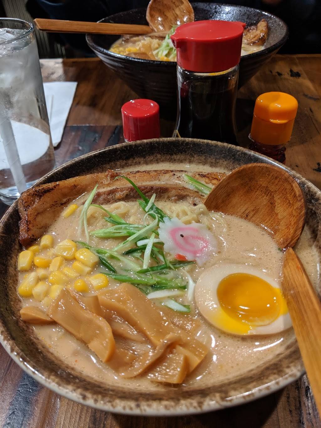 Ramen Hachi | restaurant | 17 W Church St, Oxford, OH 45056, USA | 5132559470 OR +1 513-255-9470