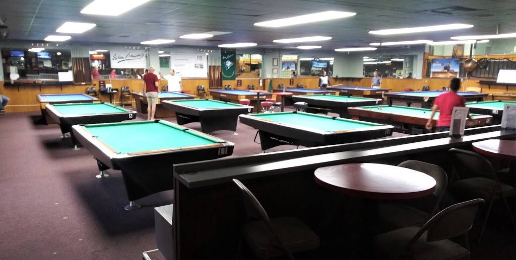 College Billiards | restaurant | 5303 El Cajon Blvd, San Diego, CA 92115, USA | 6195824550 OR +1 619-582-4550