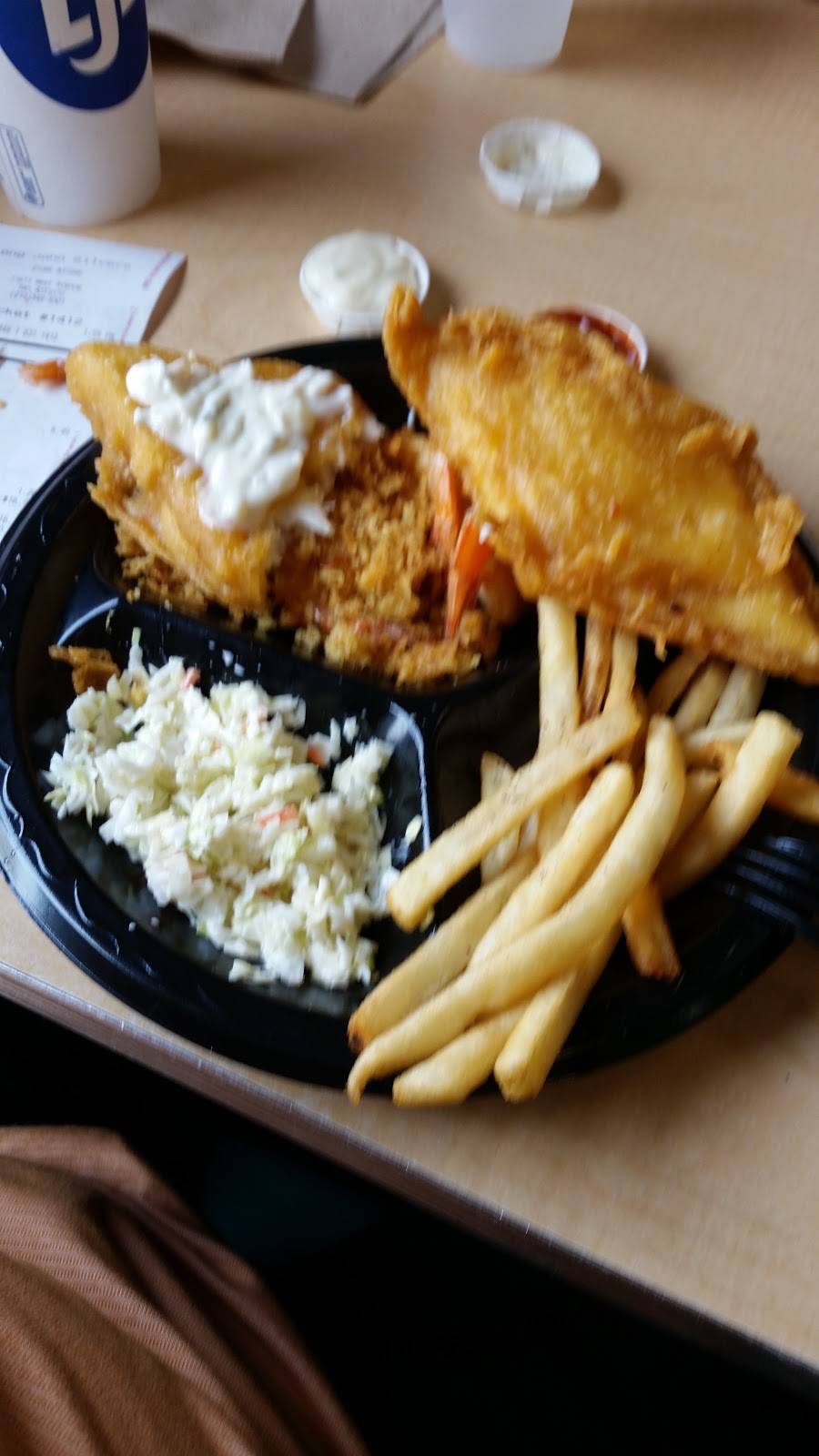 Long John Silvers | restaurant | 11611 West Ave, San Antonio, TX 78213, USA | 2103499301 OR +1 210-349-9301