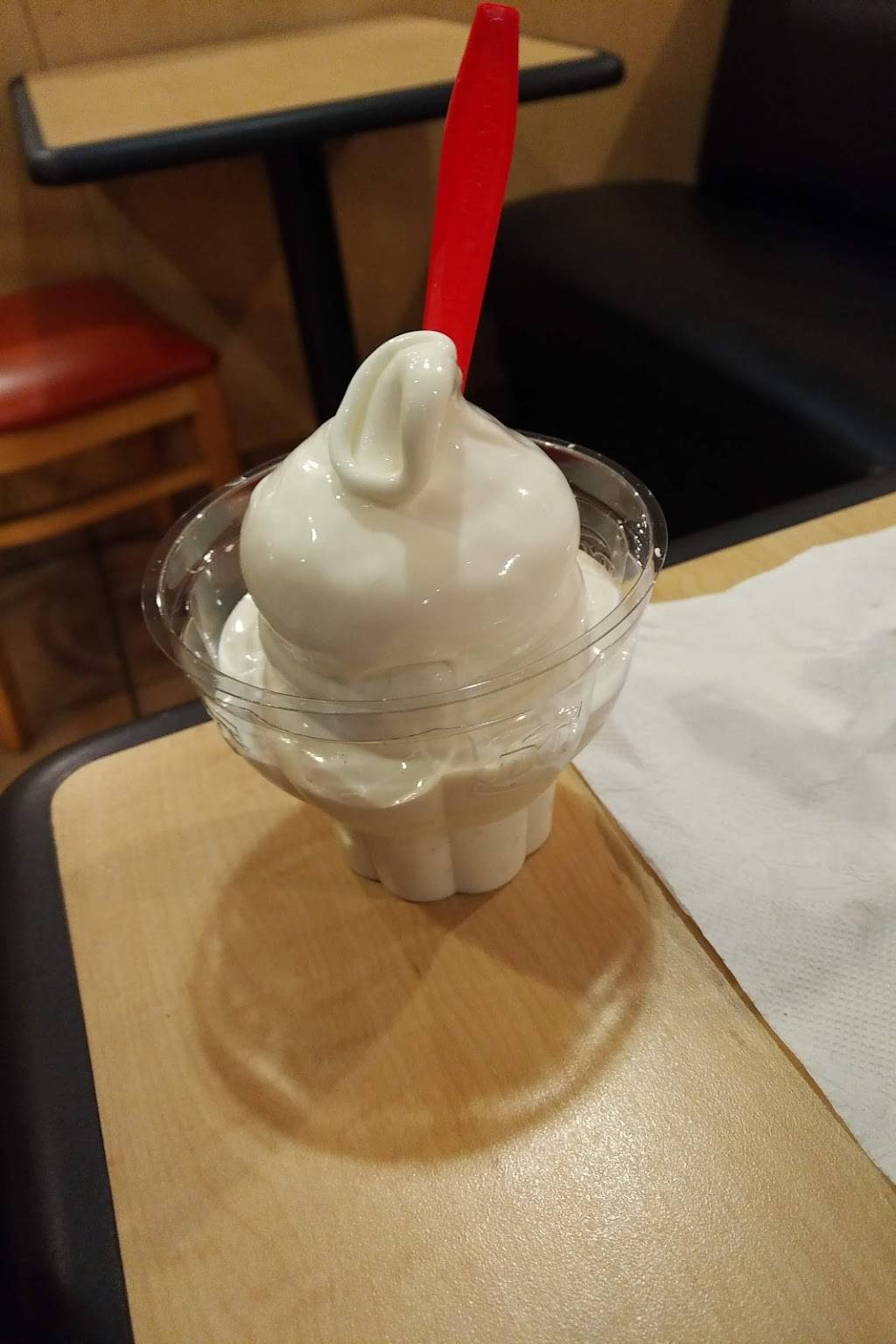 Dairy Queen Grill & Chill | restaurant | 2110 Mildred St W, University Place, WA 98466, USA | 2535651005 OR +1 253-565-1005