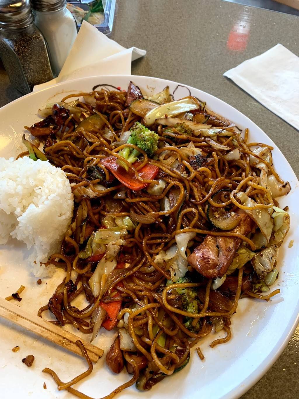 Appletree Teriyaki | restaurant | 8554 Evergreen Way, Everett, WA 98208, USA | 4253553322 OR +1 425-355-3322