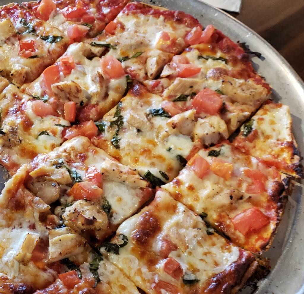 The HandleBar Pizza and Pub | restaurant | 304 S Main St, Jacksonville, IL 62650, USA | 2172457444 OR +1 217-245-7444