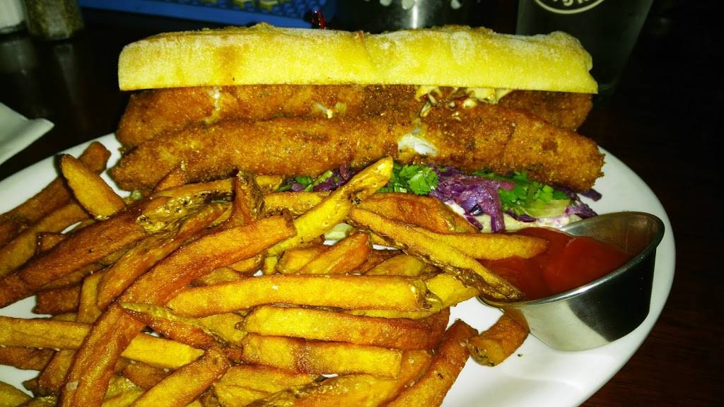 Acadia | restaurant | 329 Cedar Ave, Minneapolis, MN 55454, USA | 6128748702 OR +1 612-874-8702