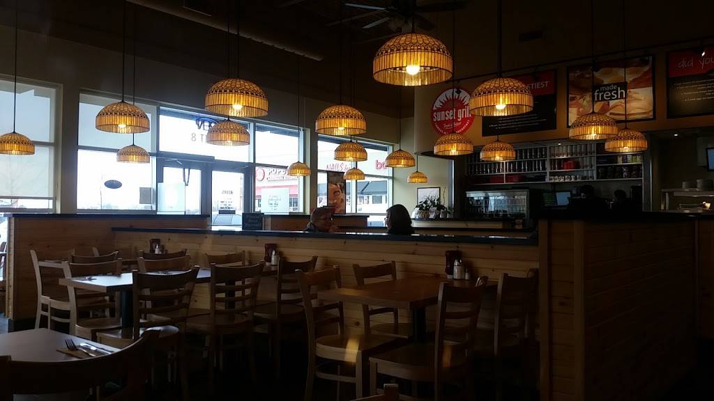 Sunset Grill | restaurant | 1179 Wilson St W #8, Ancaster, ON L9G 0E8, Canada | 9056480121 OR +1 905-648-0121