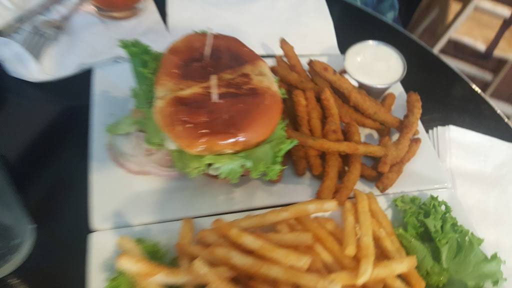 Papas Pizza | restaurant | 27821 Stallion Springs Dr, Tehachapi, CA 93561, USA | 6618239326 OR +1 661-823-9326