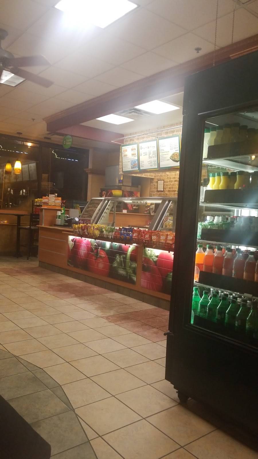Subway | restaurant | 4861 N Milwaukee Ave, Chicago, IL 60630, USA | 7737255140 OR +1 773-725-5140