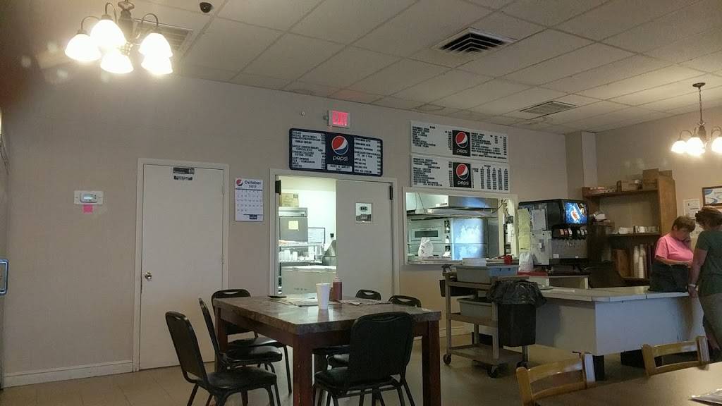 Giovannis Pizza | restaurant | 2003 2nd St, Richlands, VA 24641, USA | 2769630166 OR +1 276-963-0166