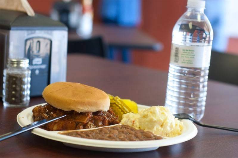 Berts Bar-B-Q | meal takeaway | 907 W 24th St, Austin, TX 78705, USA | 5124742613 OR +1 512-474-2613