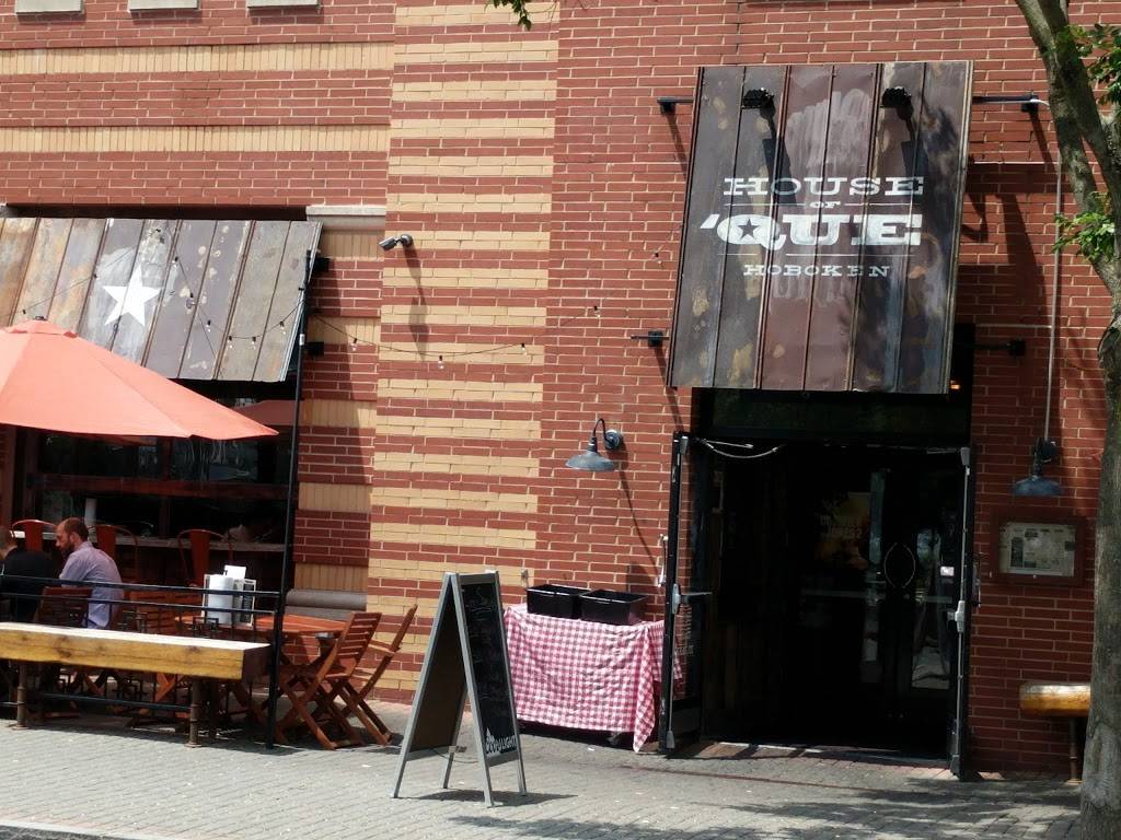 House of Que | restaurant | 340 Sinatra Dr, Hoboken, NJ 07030, USA | 2017068755 OR +1 201-706-8755