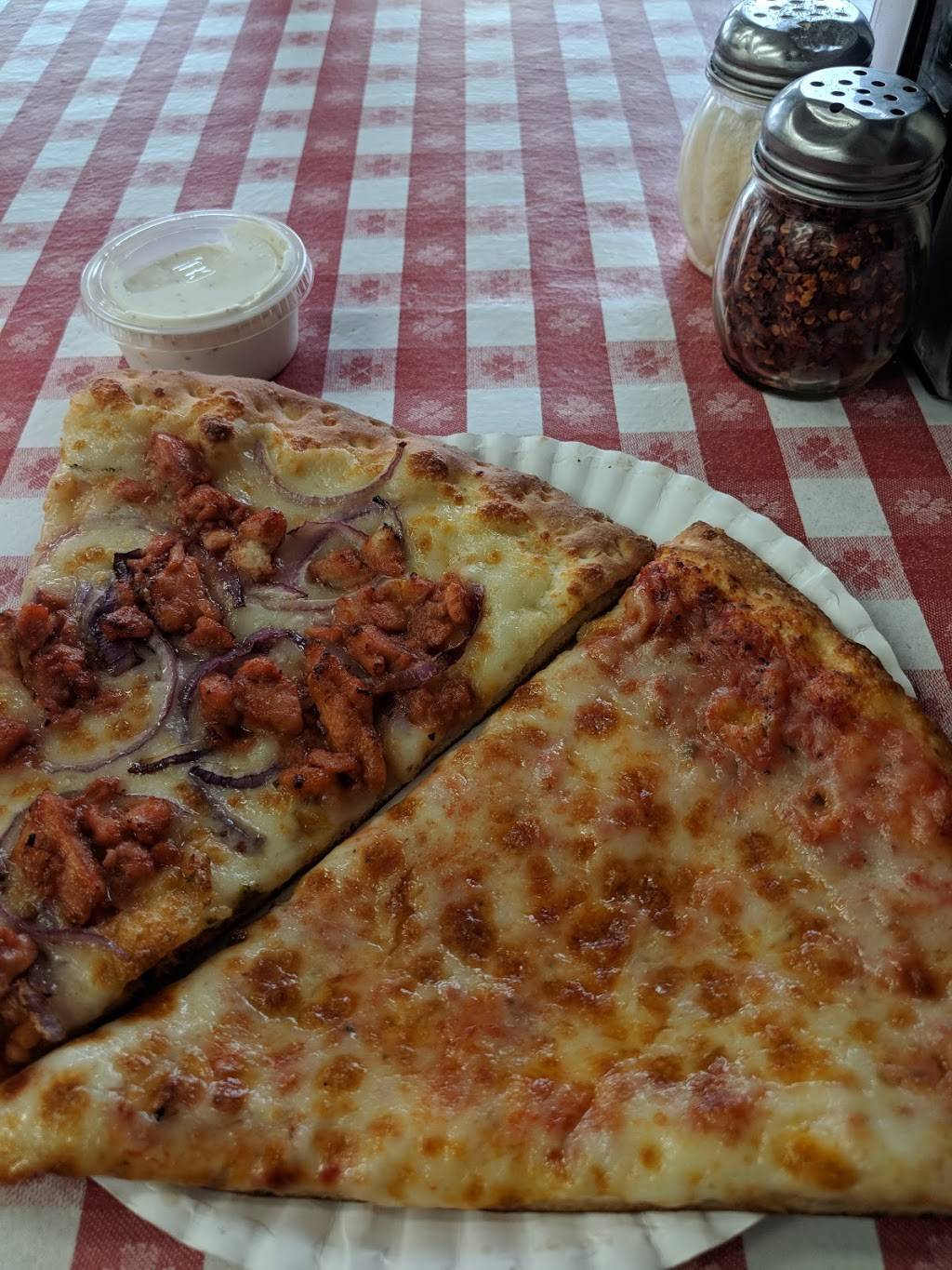 Valentinos Pizza | restaurant | 5782 E 2nd St, Long Beach, CA 90803, USA | 5624383939 OR +1 562-438-3939