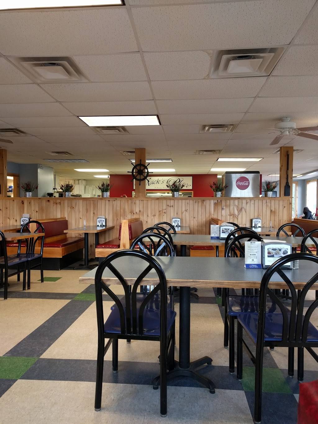 Macks Place | meal takeaway | 224 Portland Rd, Bridgton, ME 04009, USA | 2076474611 OR +1 207-647-4611