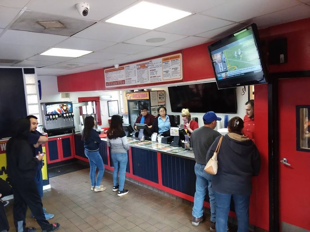 BreWingZ Restaurant and Bar | restaurant | 9410 North Fwy, Houston, TX 77037, USA | 2818471222 OR +1 281-847-1222